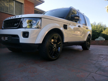 Land Rover Discovery with G Technique